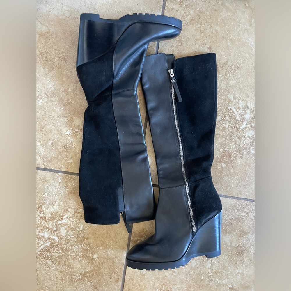Michael Kors wedge booot